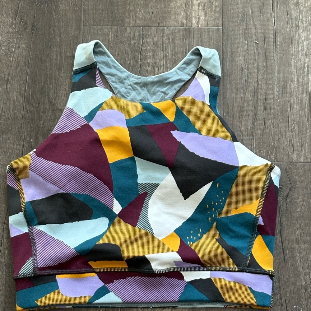 Colorful Geometric Patterned Shorts - Picture 2 of 2